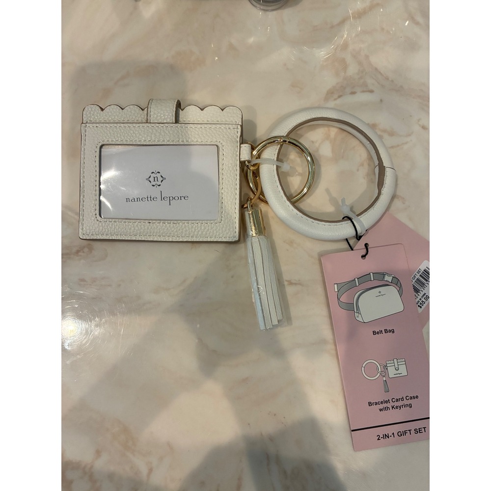Nanette Lepore Card Holder Wristlet key chain cream New - Picture 2 of 2